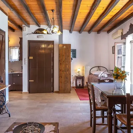 Holiday home Fimaira